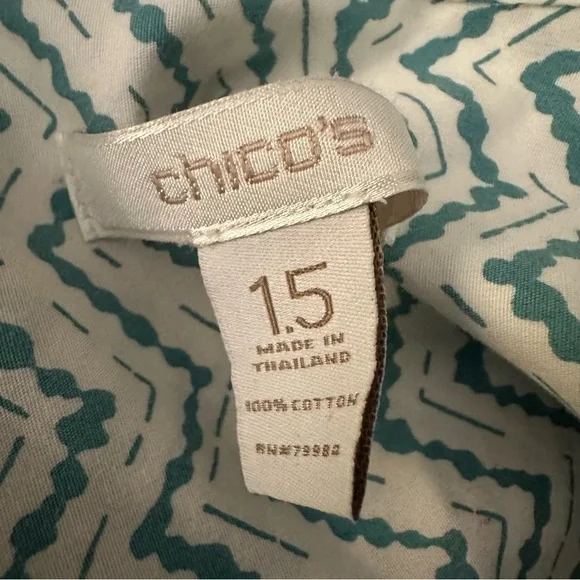 Chico’s green and white no iron blouse chevron print work career office Medium - Picture 10 of 11